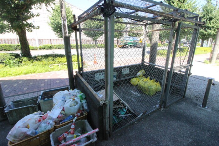 物件外観写真4　(建物設備)