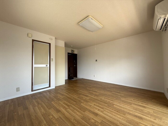 物件内観写真16　(内観写真)