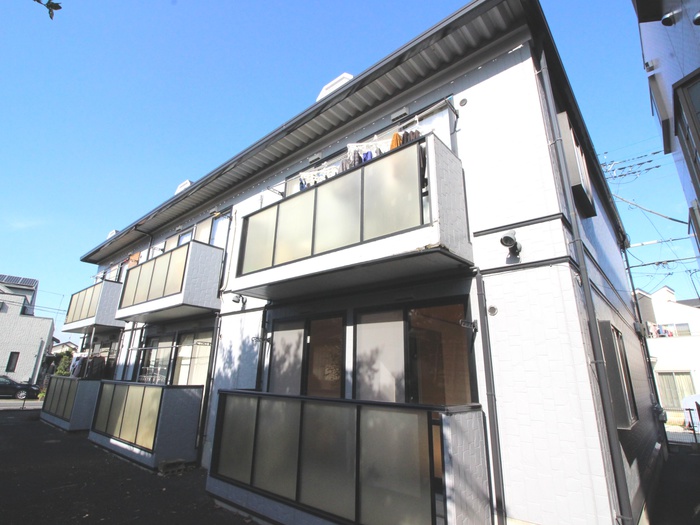 シャルルドゥミル