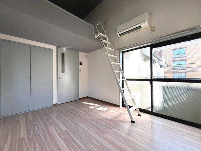 物件内観写真7　(居室)