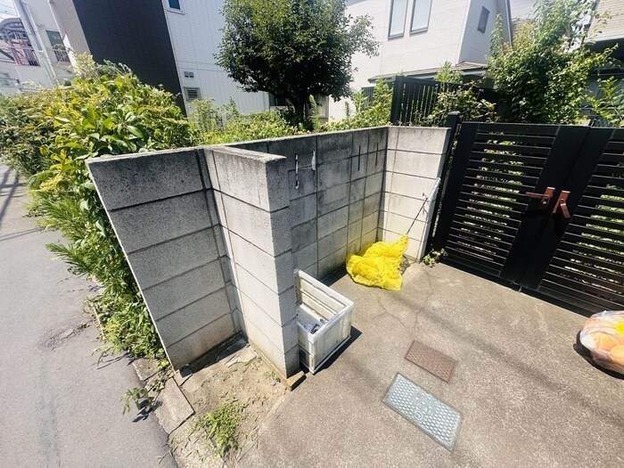 物件外観写真4　(建物設備)