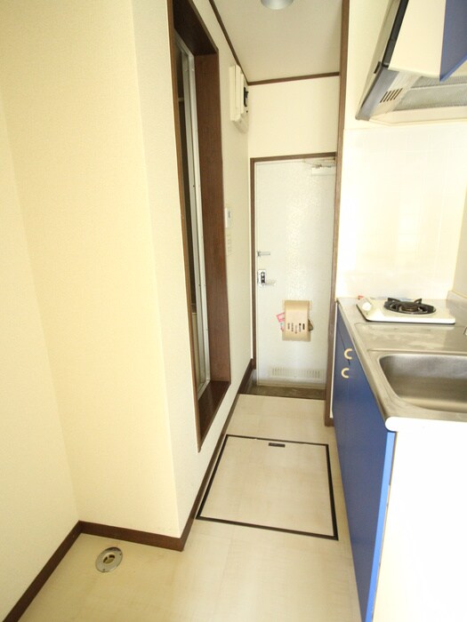 物件内観写真18　(廊下)