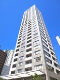 新宿アインスタワ－(2004)