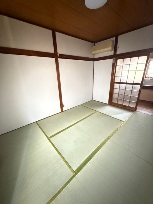 物件内観写真14　(居室)