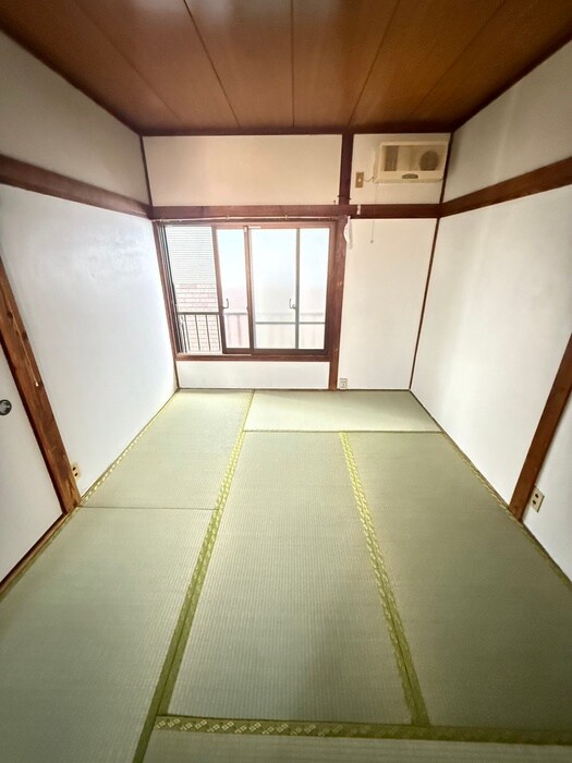 物件内観写真16　(居室)