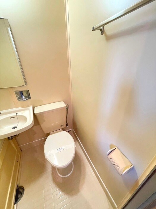 物件内観写真12　(トイレ)