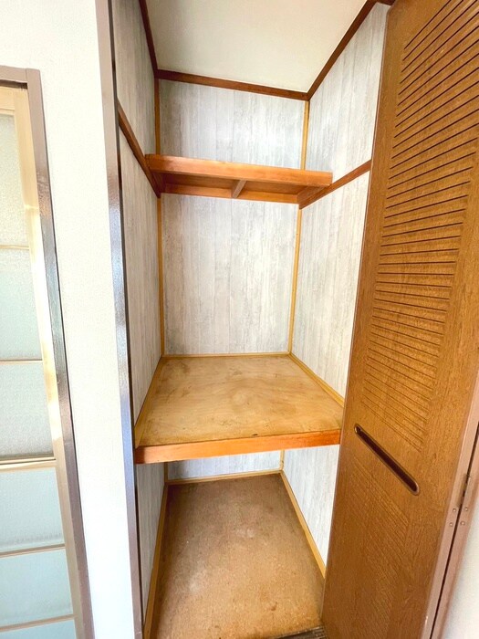 物件内観写真15　(収納)