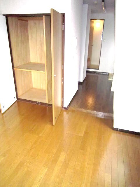 物件内観写真9　(収納)