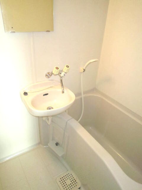 物件内観写真10　(バス／シャワールーム等)