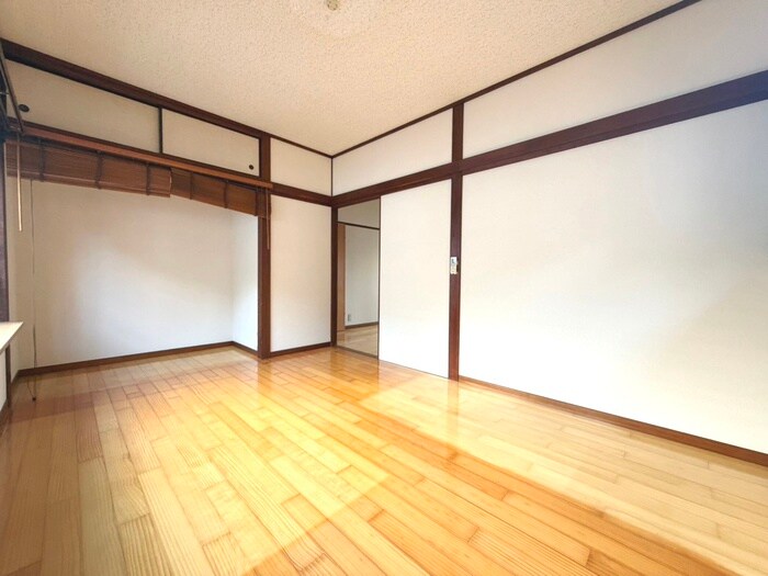 物件内観写真8　(居室)