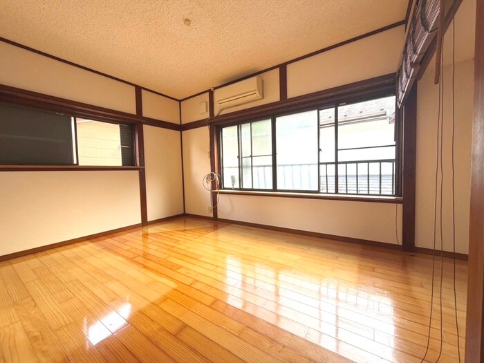 物件内観写真9　(居室)