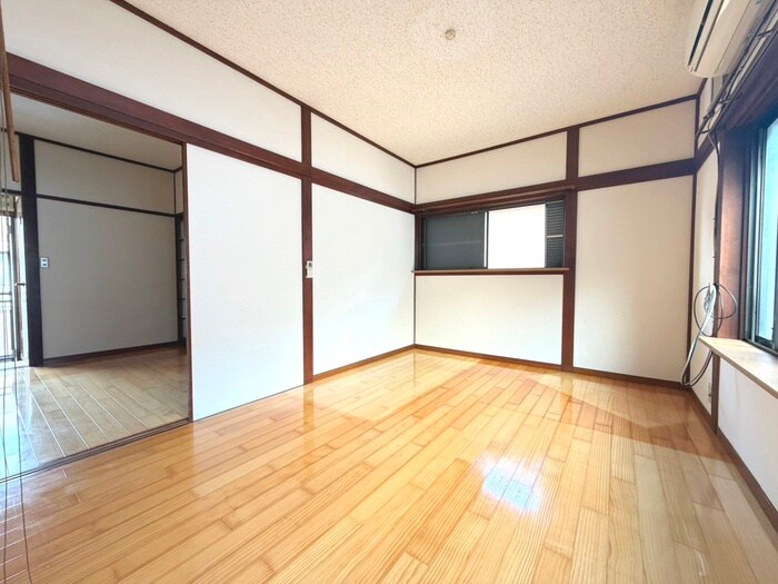 物件内観写真10　(居室)