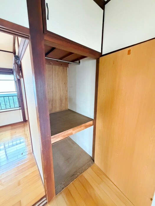 物件内観写真12　(収納)