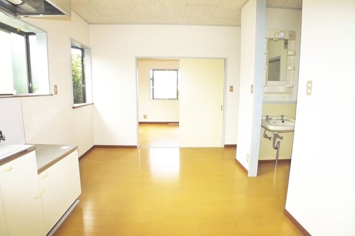 物件内観写真15　(居室)