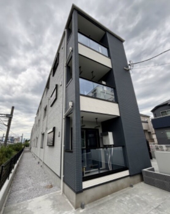 物件外観写真1　(外観写真)