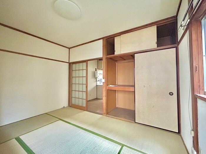 物件内観写真8　(居室)