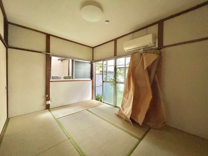 物件内観写真9　(居室)