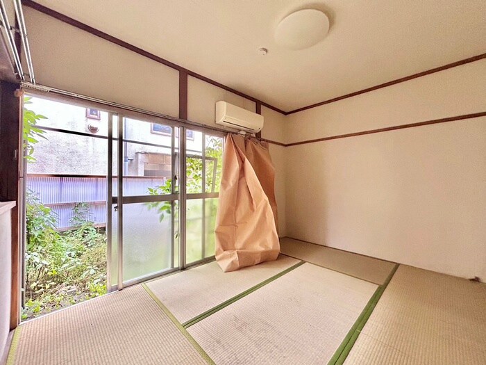 物件内観写真10　(居室)