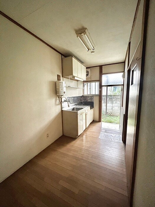 物件内観写真11　(居室)