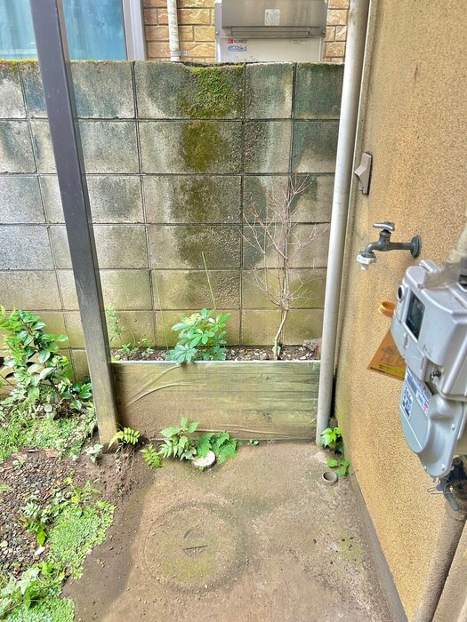 第三佐渡荘の洗濯機置場