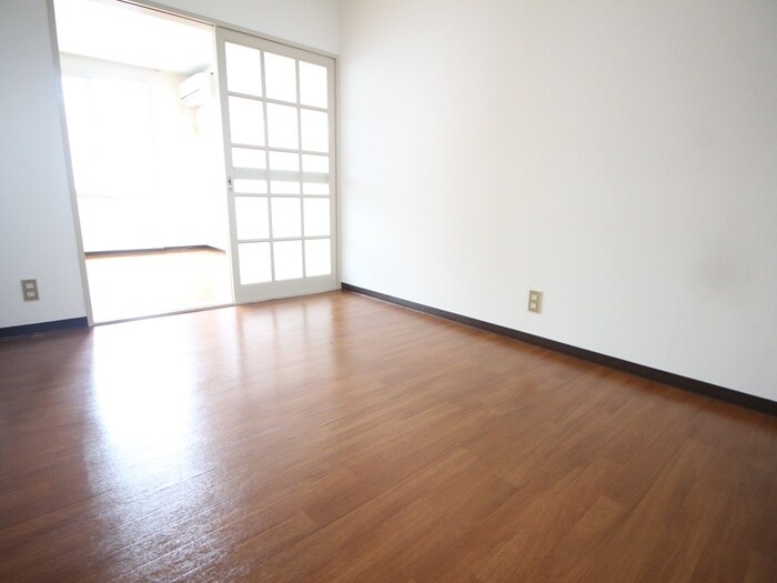 物件内観写真20　(居室)