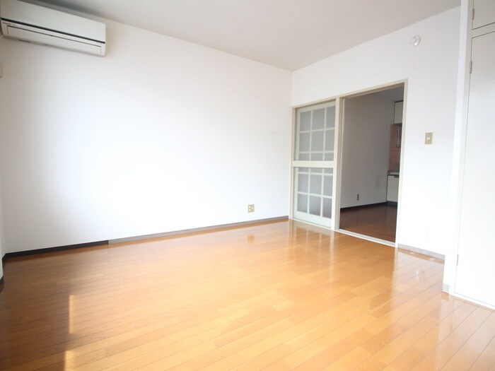 物件内観写真22　(居室)