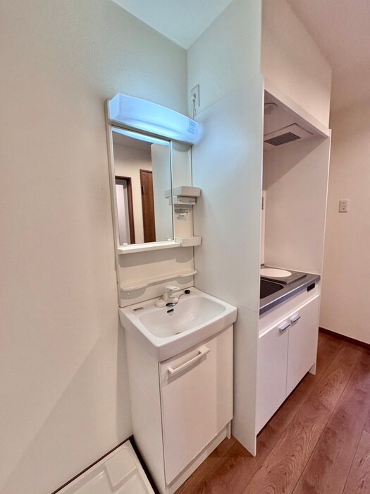 物件内観写真16　(洗面)