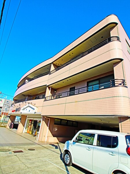 パ－クス若松外観写真