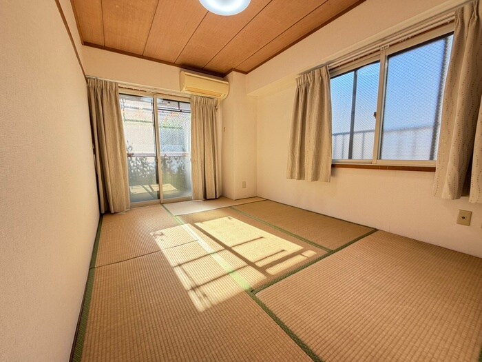 物件内観写真11　(居室)