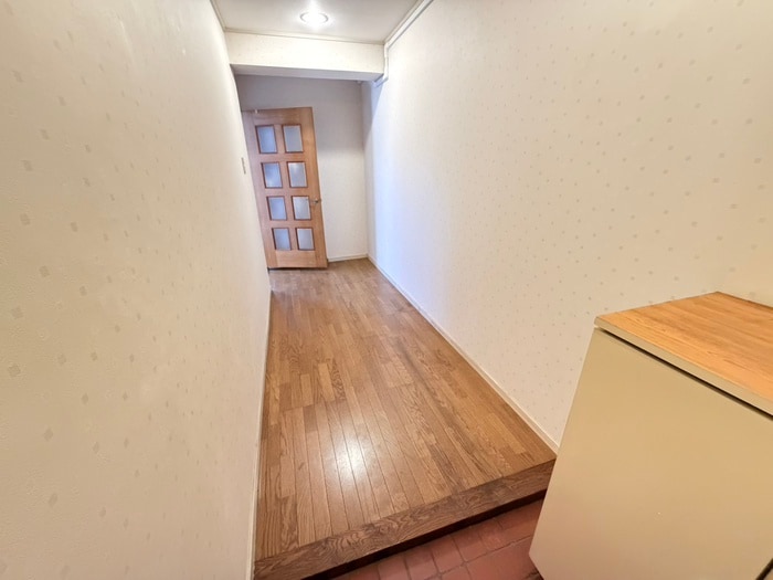 物件内観写真22　(廊下)