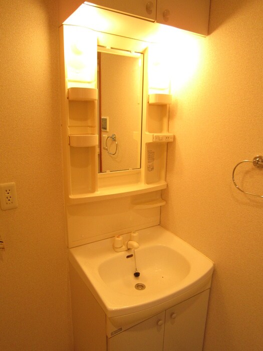 物件内観写真10　(洗面)