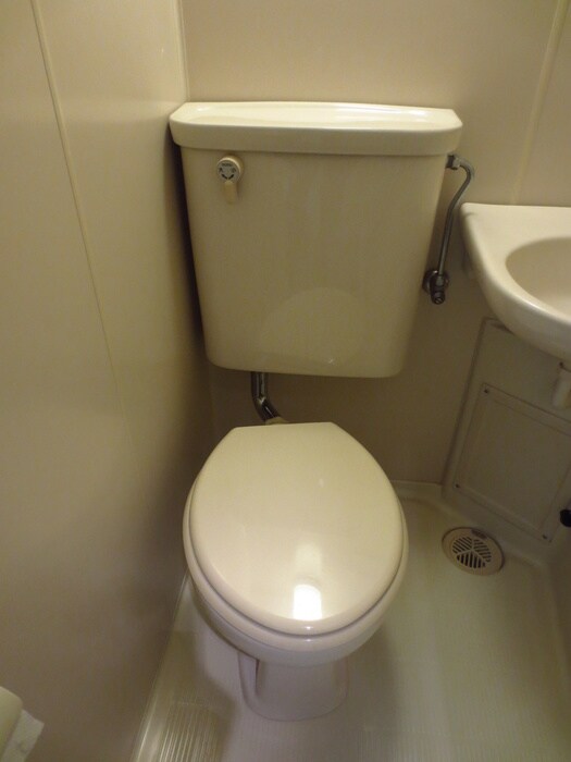 物件内観写真10　(トイレ)