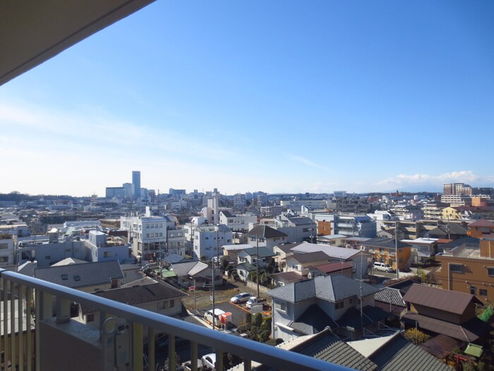 物件内観写真15　(室内からの展望)