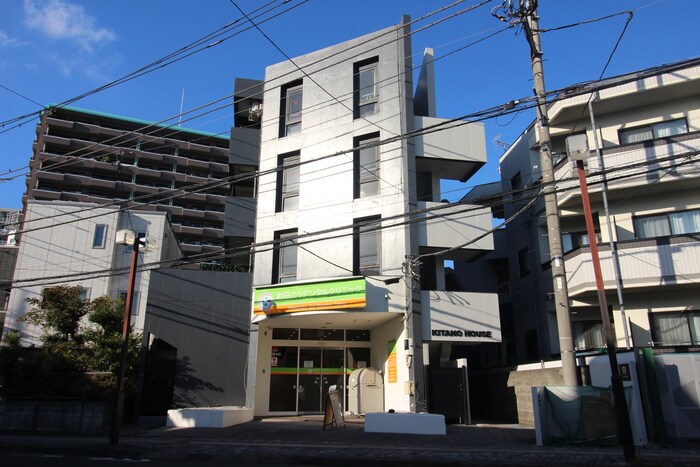 物件外観写真3　(外観写真)