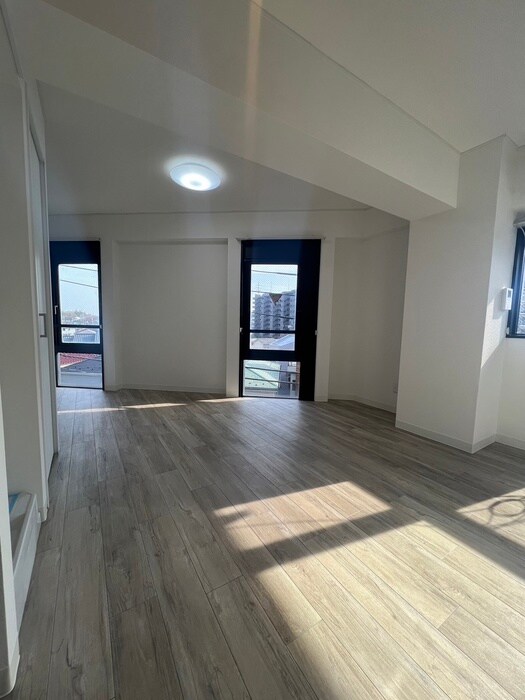 物件内観写真19　(居室)