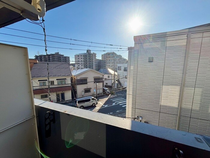 物件内観写真22　(室内からの展望)