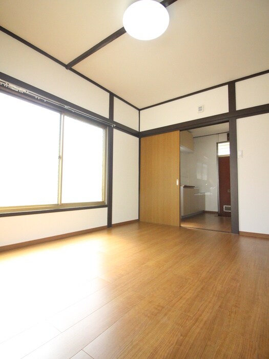 物件内観写真9　(居室)