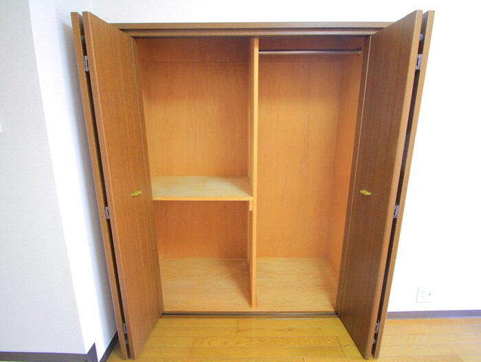 物件内観写真11　(収納)