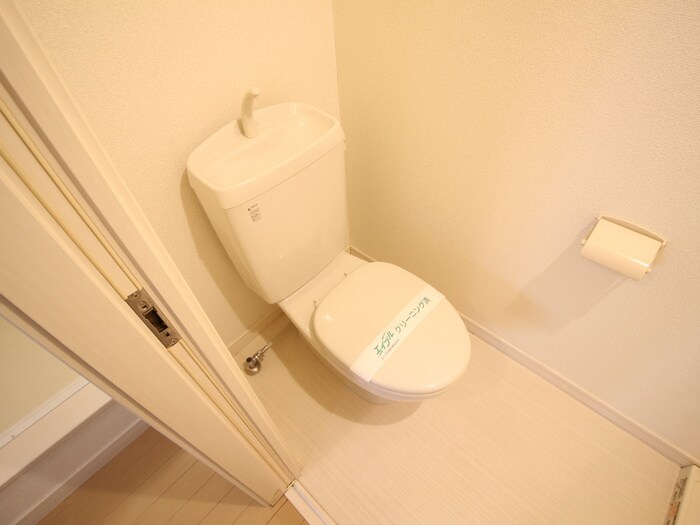 物件内観写真12　(トイレ)