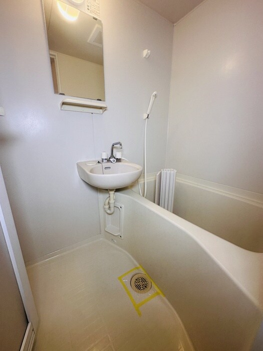 物件内観写真12　(バス／シャワールーム等)