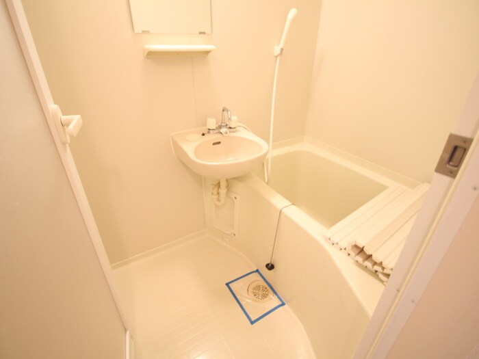 物件内観写真13　(バス／シャワールーム等)