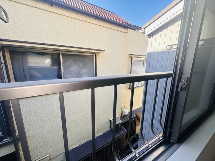 物件内観写真21　(室内からの展望)