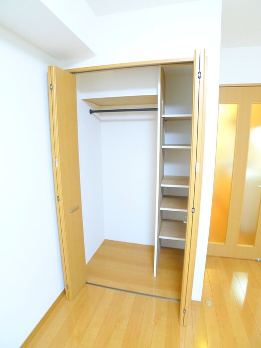 物件内観写真8　(収納)