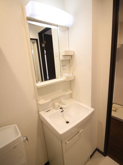 物件内観写真12　(洗面)