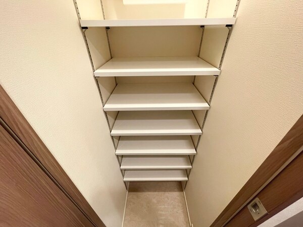 靴箱