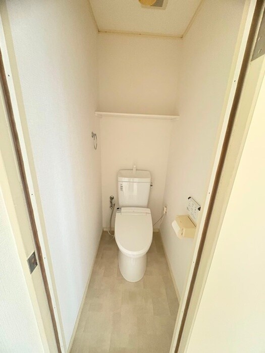 物件内観写真11　(トイレ)
