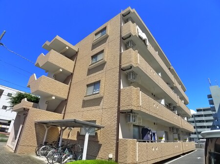 グランシャリオ坂戸外観写真