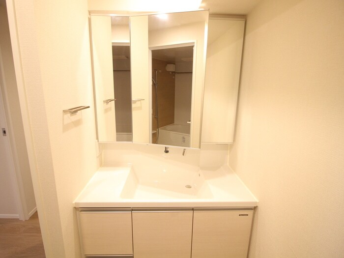 物件内観写真15　(洗面)