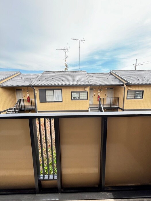 物件内観写真16　(室内からの展望)