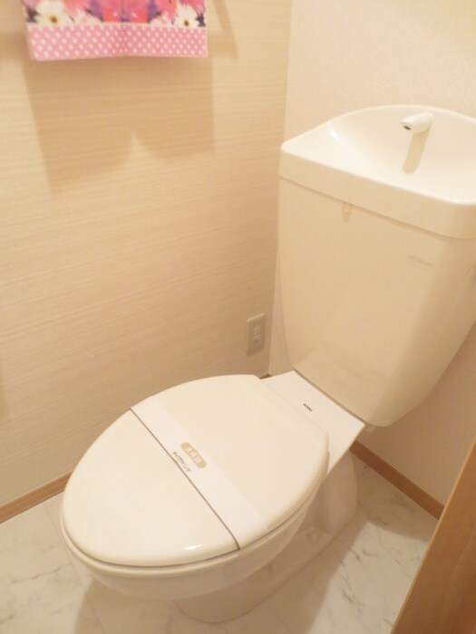 物件内観写真10　(トイレ)